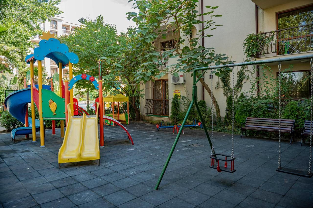 Menada Apartments In Cascadas Slantchev Briag Extérieur photo