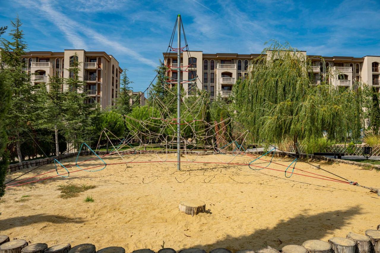 Menada Apartments In Cascadas Slantchev Briag Extérieur photo