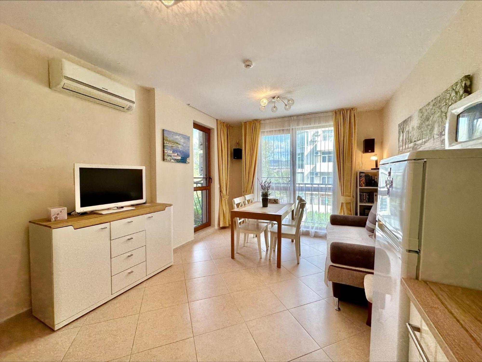 Menada Apartments In Cascadas Slantchev Briag Chambre photo
